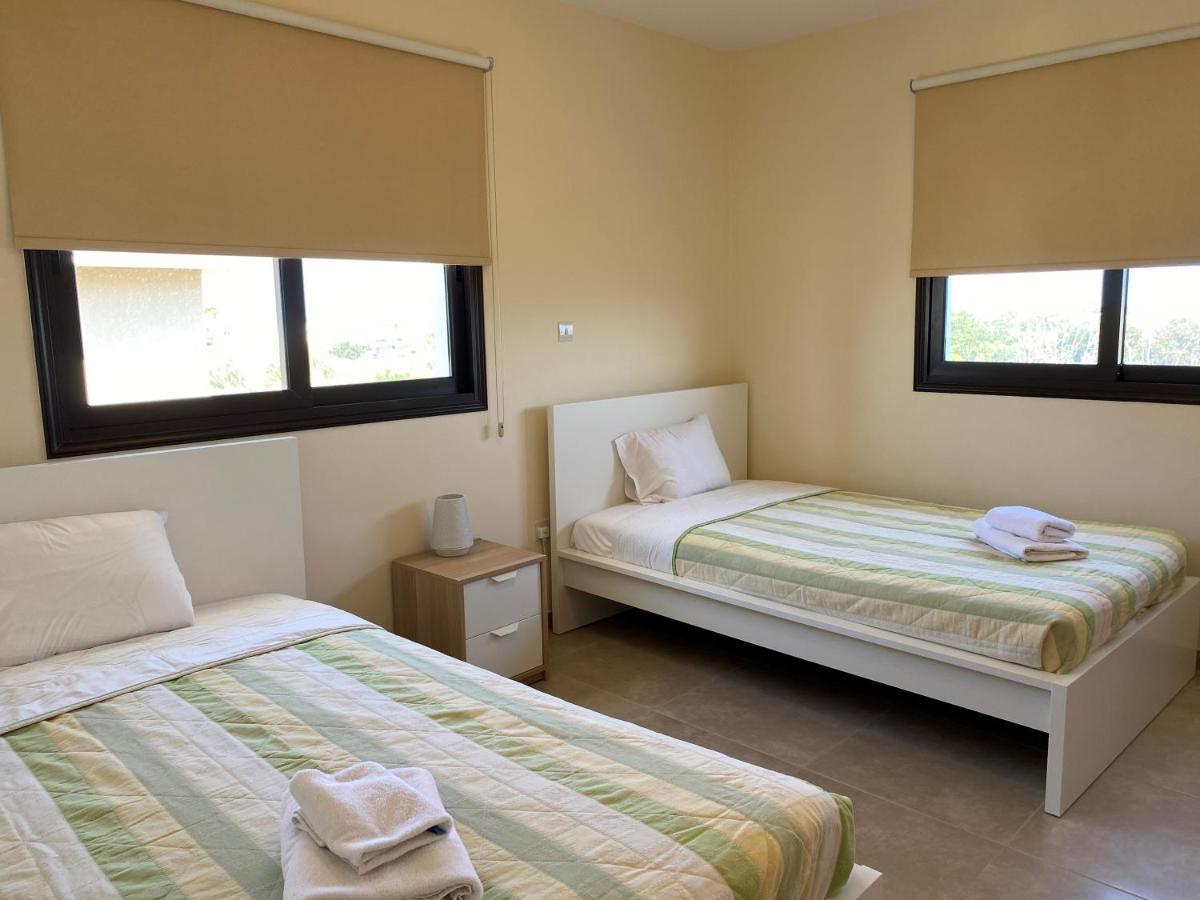 Kyklades Resort & Spa Paralimni Exterior photo