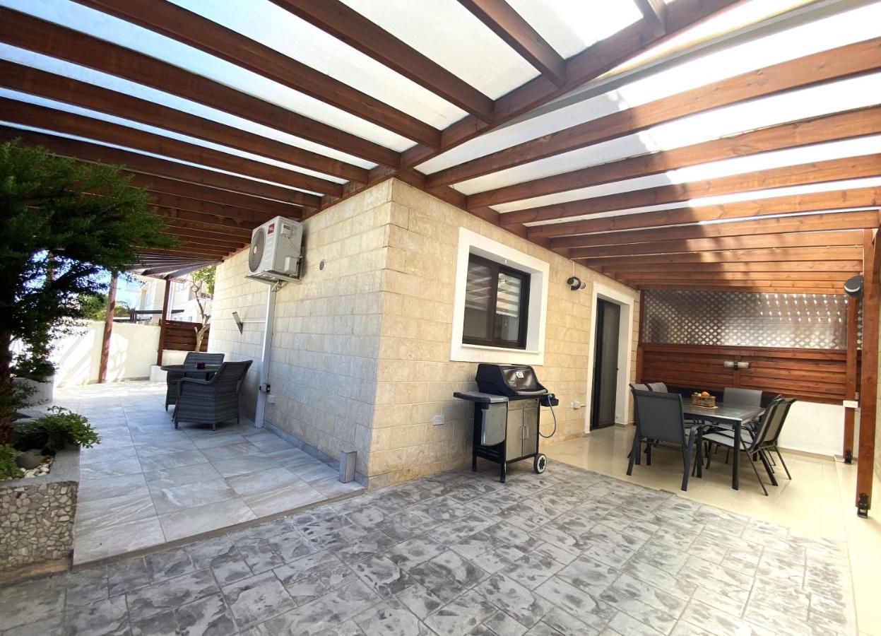 Kyklades Resort & Spa Paralimni Exterior photo